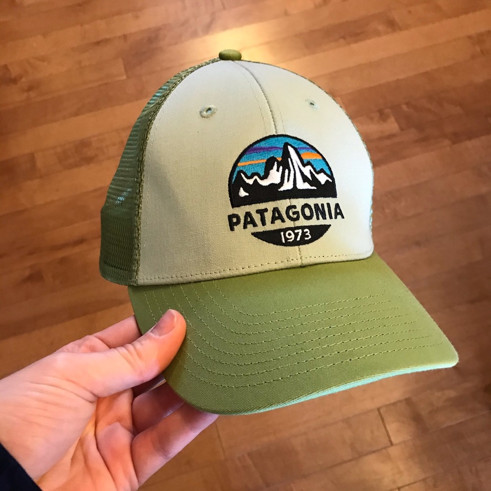 Patagonia green trucker hat